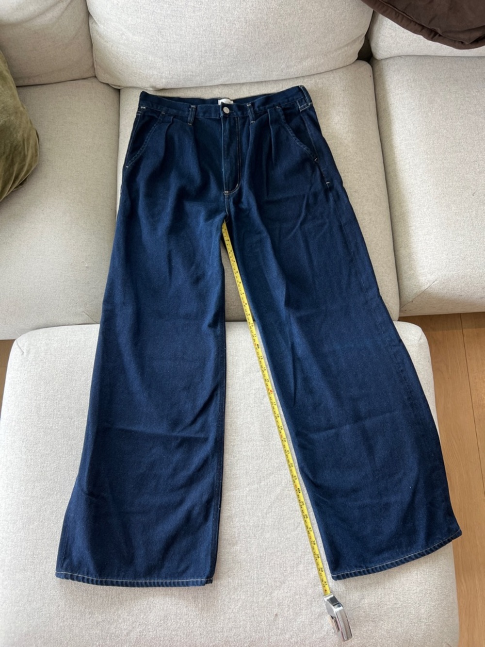 Citizens of Humanity Maritzy Pleated Trouser Jeans - Picture 10 of 11